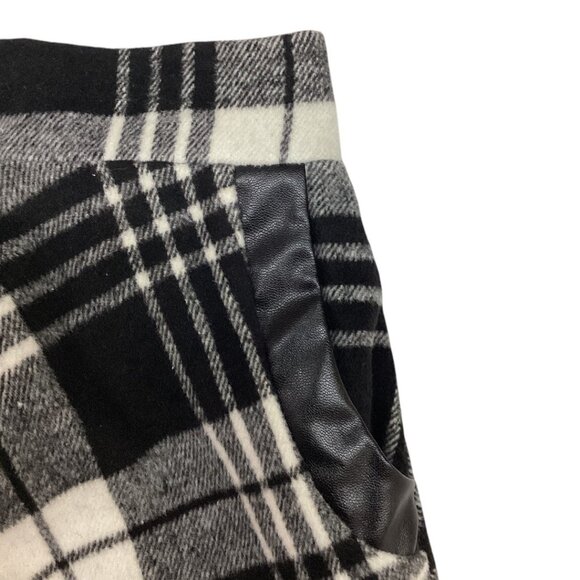 IdealSanXun Black & White Plaid Wool Blend A-Line Skirt With Pockets Size Medium - Picture 7 of 8